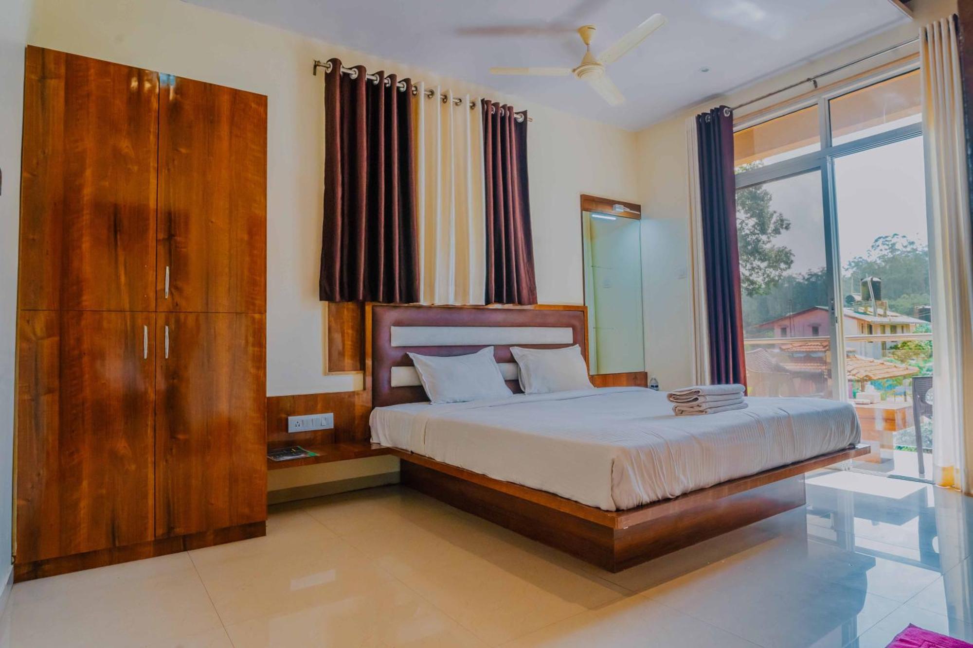 Hotel Oakwood Mahābaleshwar Pokój zdjęcie