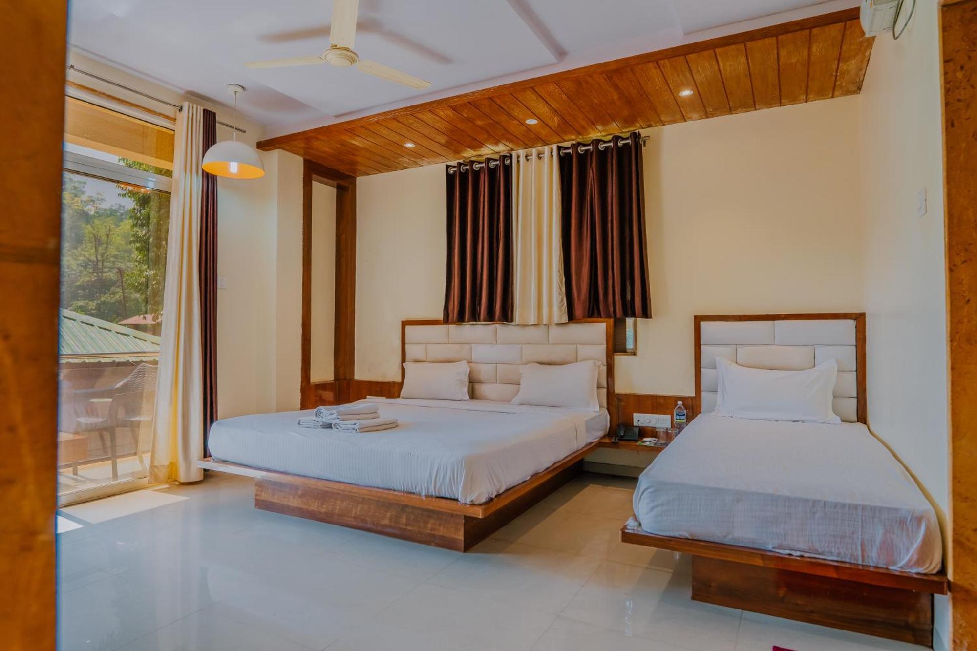 Hotel Oakwood Mahābaleshwar Zewnętrze zdjęcie